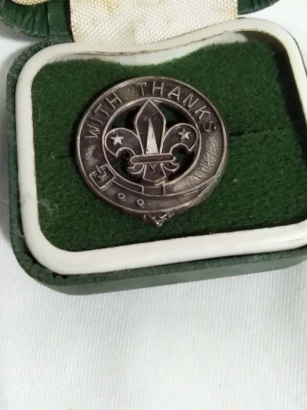 lot 057 cased sterling silver scouting with thanks badge - Image 5