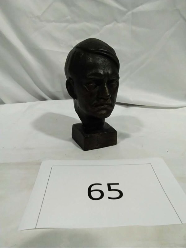 lot 065 cast iron Hitler bust