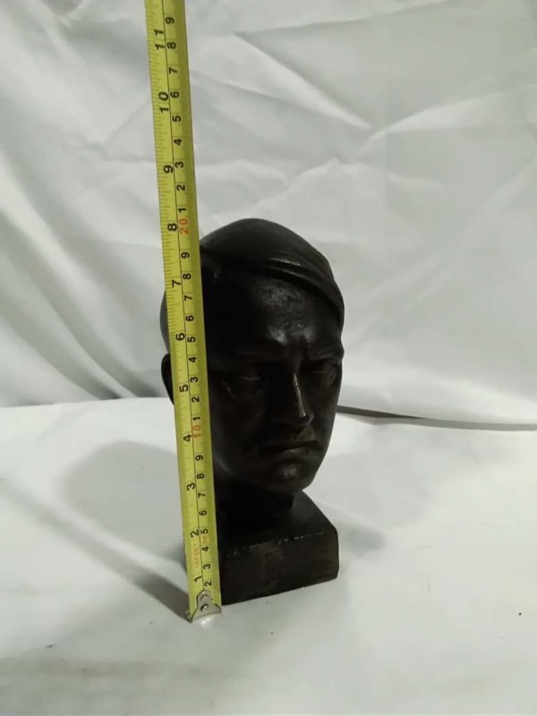 lot 065 cast iron Hitler bust - Image 3