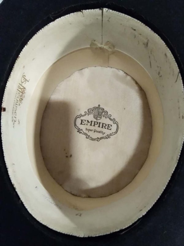 lot 066 top hat in hat box - Image 9