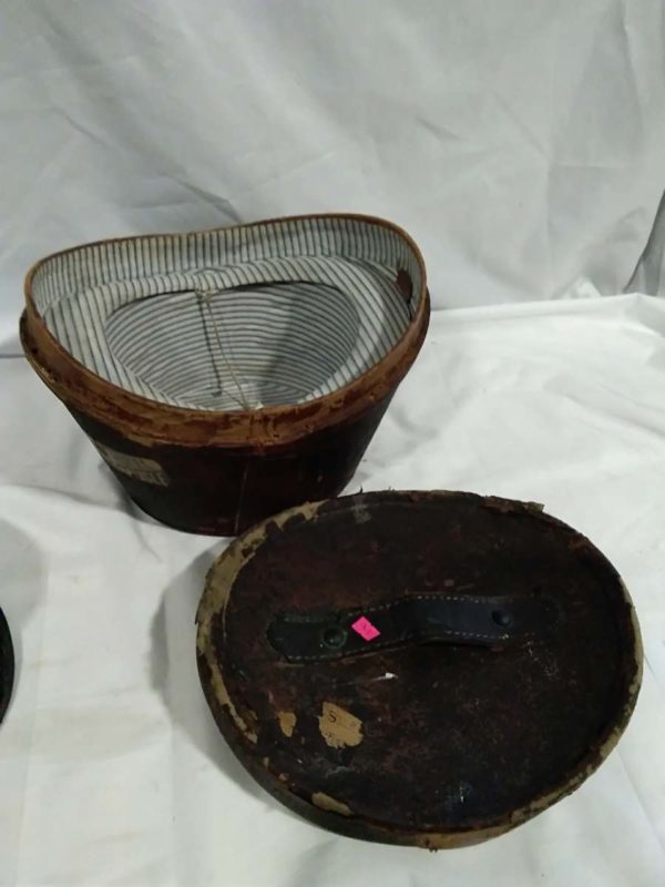 lot 066 top hat in hat box - Image 7