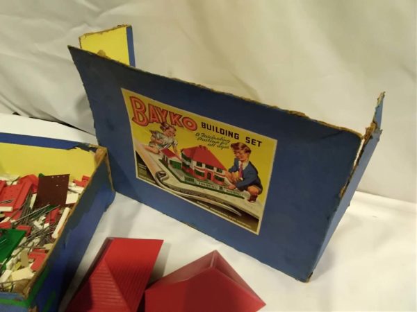 lot 067 vintage Bayko building set - Image 3