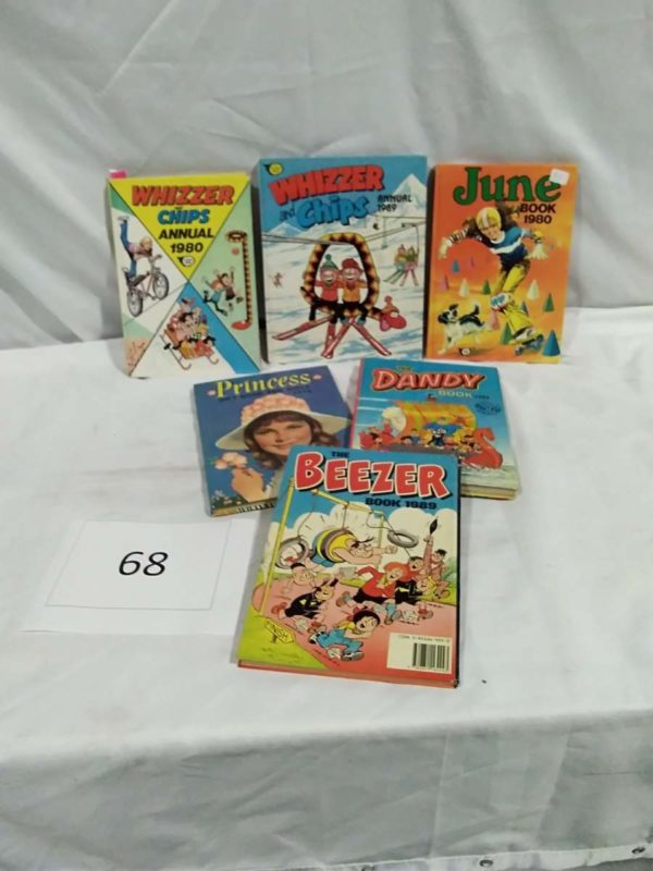 lot 068 vinitage children’s annuals - Image 2