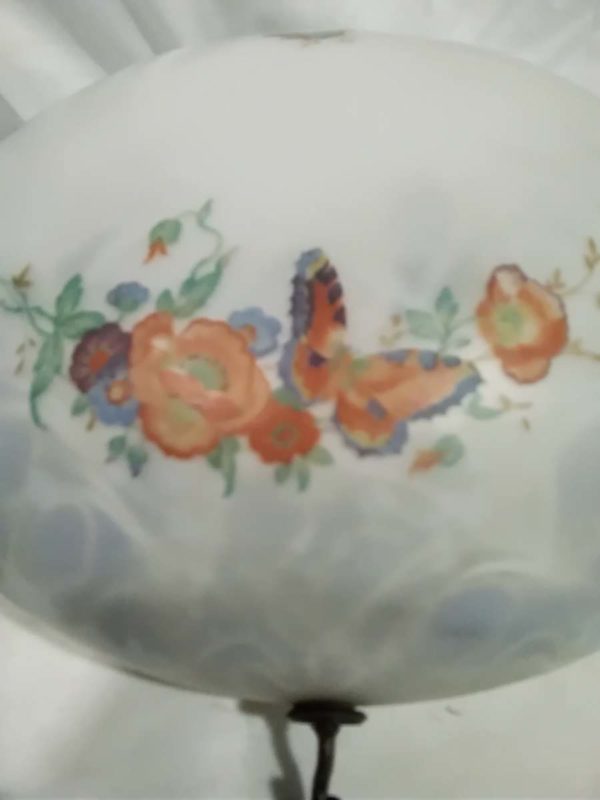 lot 069 vintage fly cather lamp shade butterfly design - Image 6