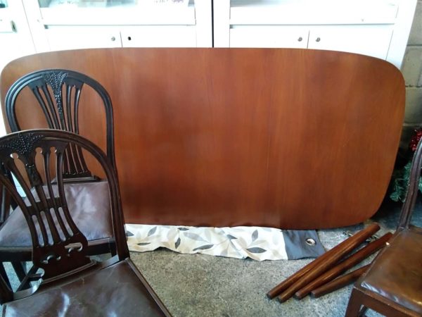 lot 074 table & chairs - Image 2