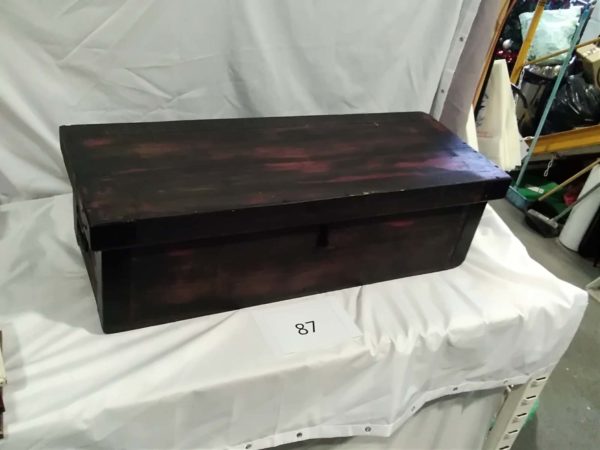 lot 087 old wooden tool box