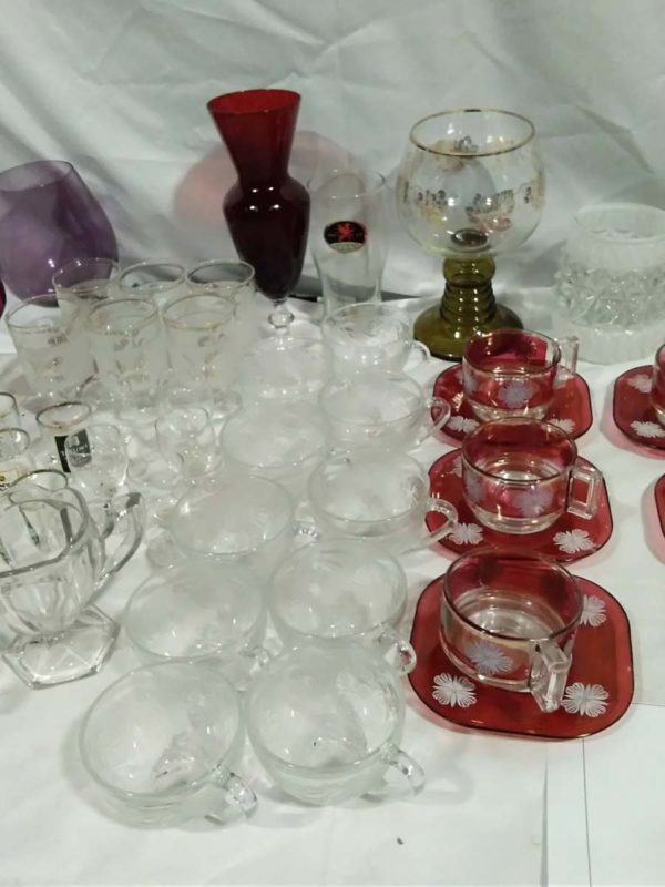 lot 090 quantity of vintage glass ware - Image 6