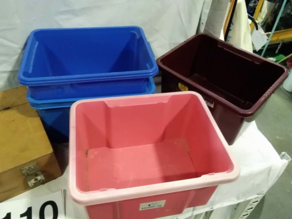 lot 110 wooden tool box & plastic storage boxes - Image 4