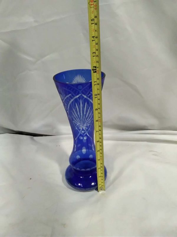 lot 133 tall Bohemian Crystal cut glass vase - Image 4