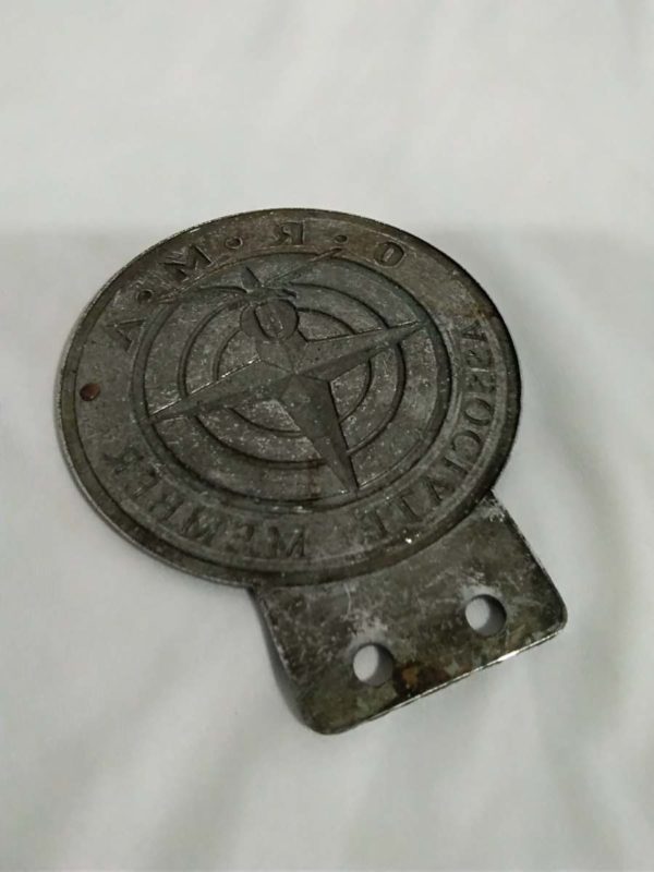 lot 137 Vintage ORMA car grill badge - Image 4