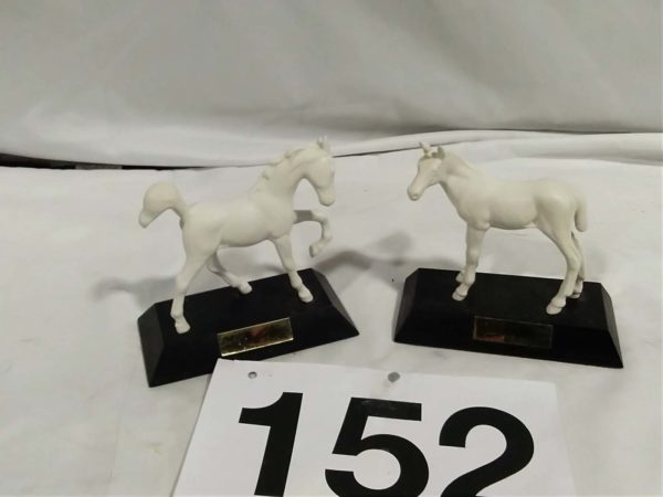 lot 152 pair Beswick horses spring time & adventure - Image 3