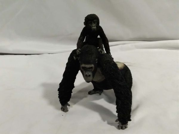 lot 154 Gorilla ornament - Image 2