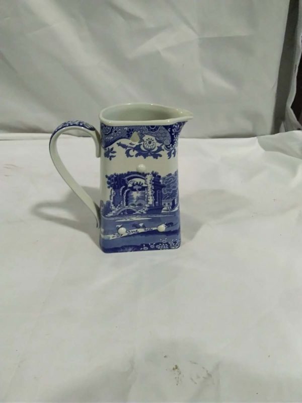 lot 184 Spode wall mountable jug blue & white