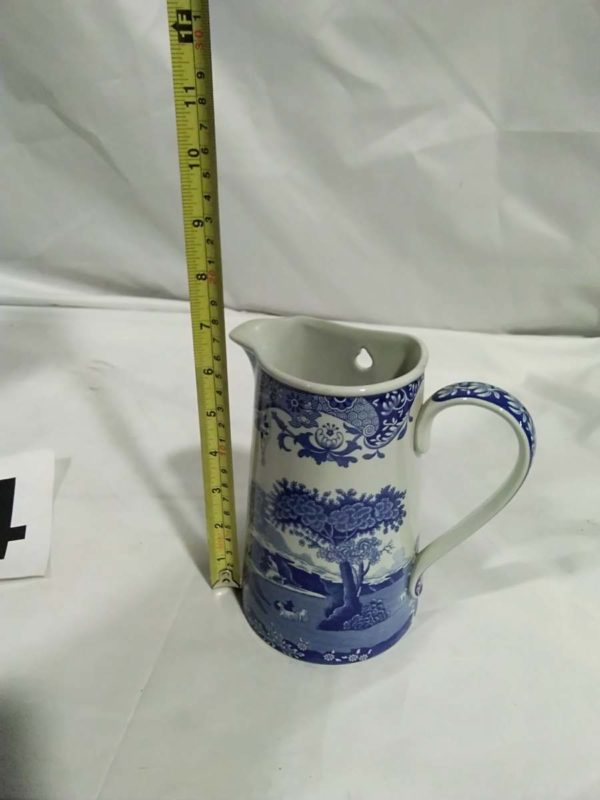 lot 184 Spode wall mountable jug blue & white - Image 4