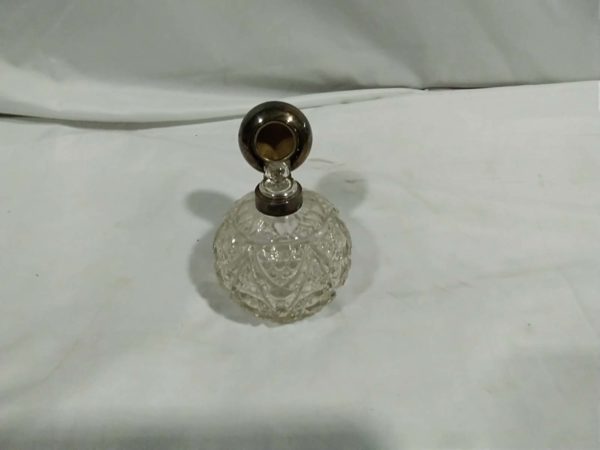 lot 190 antique cut glass sterling silver topped grenade perfume bottle - Image 2