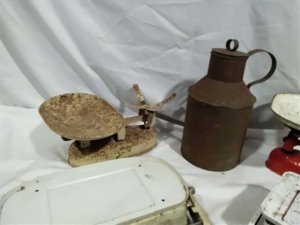 lot 200 1950’s kitchen scales & milk churn - Image 6