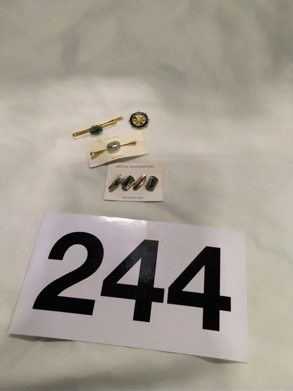 lot 244 Queen Elizabeth cuff links, tie pins, brooch - Image 2