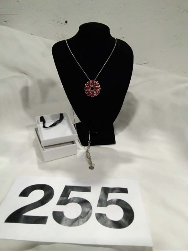 lot 255 Poppy necklace - Image 2