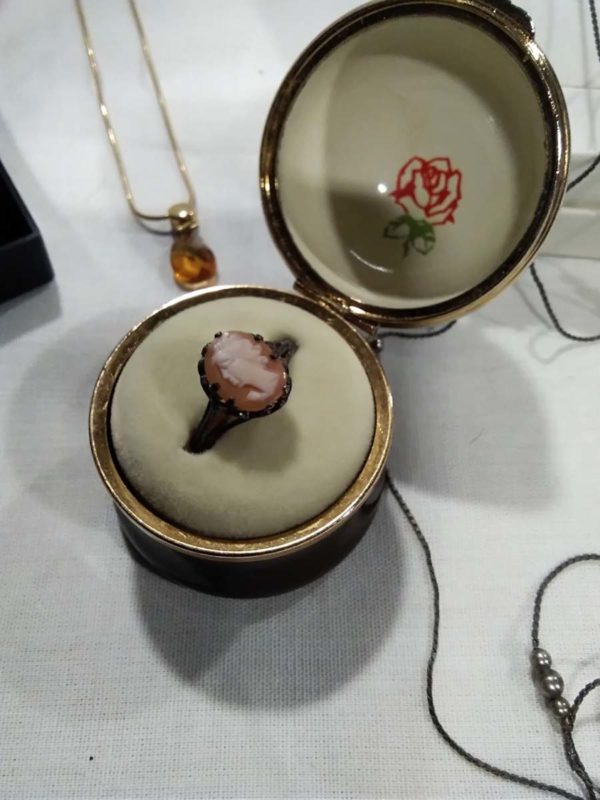 lot 257 sterling silver cameo ring, 835 silver necklace gold plated bracelets etc - Image 6