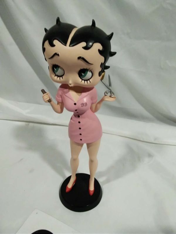 lot 280 Betty Boop standing with scissors in her hand - Image 2