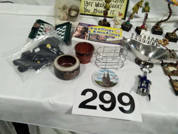 lot 299 miscellaneous ornaments, games & a “my house was” Sign - Image 2