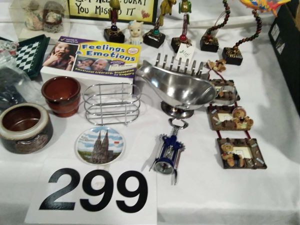 lot 299 miscellaneous ornaments, games & a “my house was” Sign - Image 4