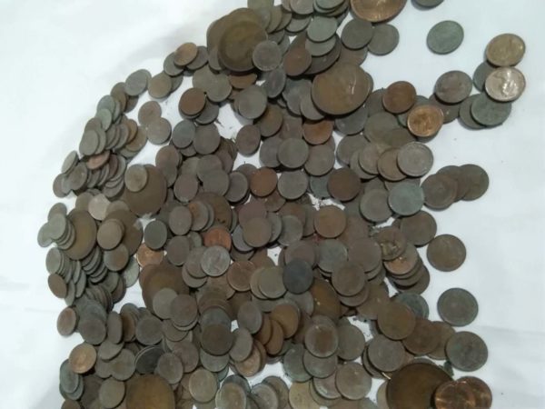 lot 351 quantity of coins - Image 4