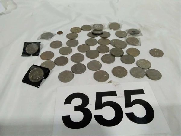 lot 355 quantity of commemorative coins