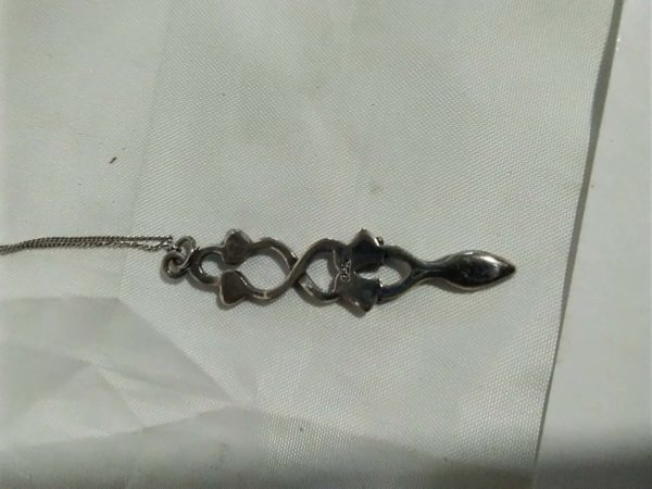 lot 359 attractive large sterling silver Welsh love spoon pendant necklace - Image 4