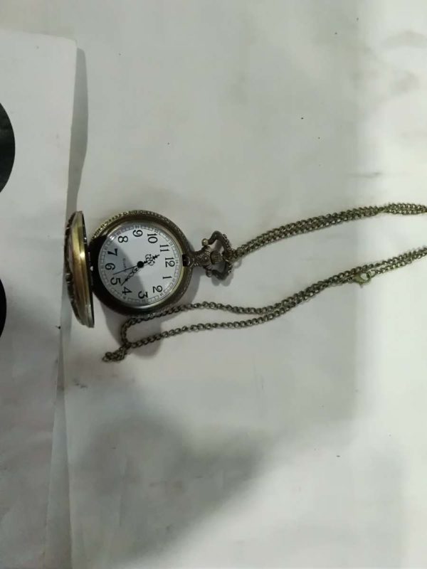 lot 366 quartz vintage style pocket watch with chain - Image 6