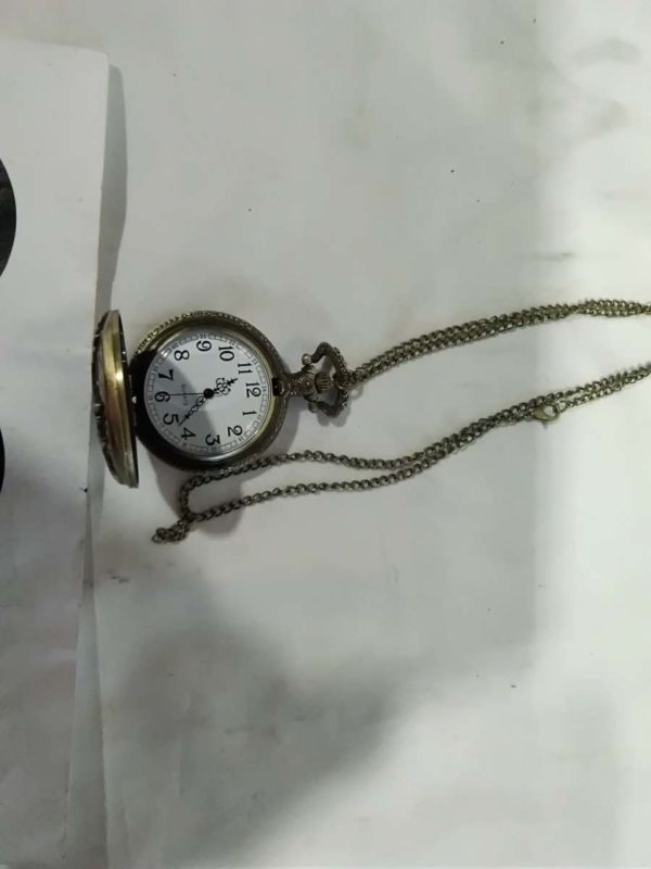 lot 366 quartz vintage style pocket watch with chain - Image 5