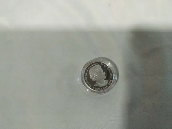 lot 367 Canadian mint $5 fine silver birthstone coin – May - Image 4