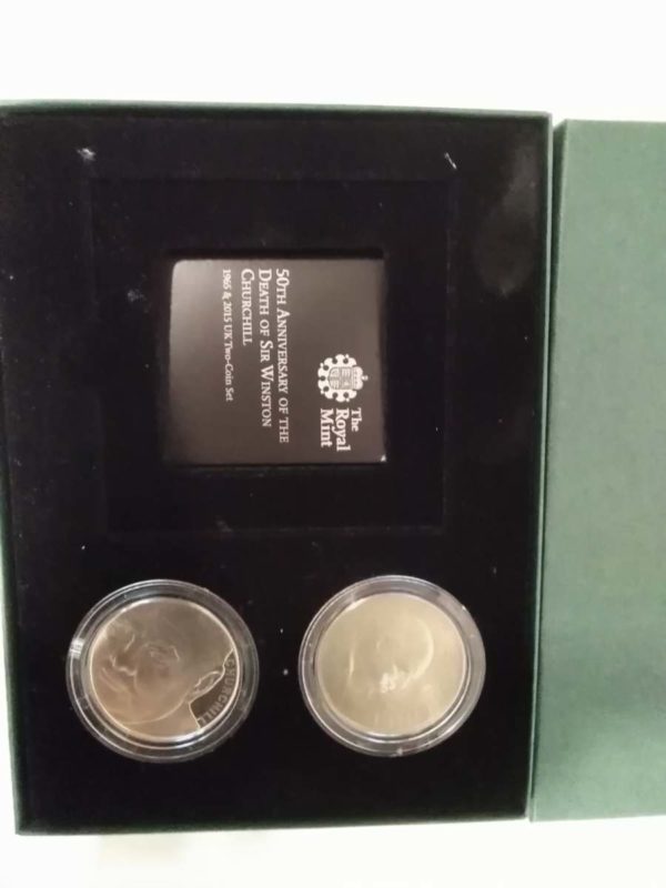 lot 384 Royal Mint 50th Anniversary of the Death of Churchill coin set - Image 3