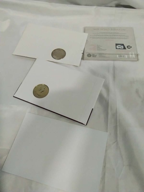 lot 386 3x £5 coins – £2 coin covers & 1 coin pack - Image 3