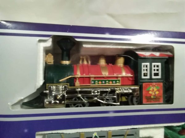 lot 398 Holiday Express dual function train set - Image 3