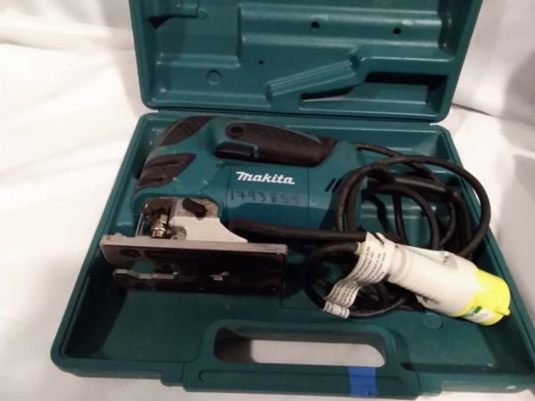 lot 403 Makita tools x2 - Image 7