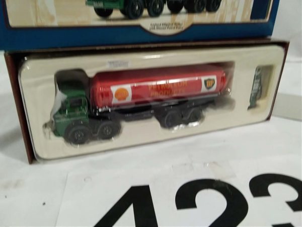 lot 423  Corgi Leyland Elliptical Tanker - Image 6