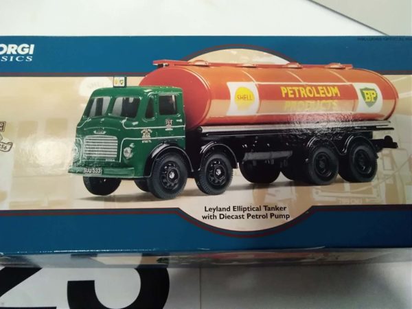 lot 423  Corgi Leyland Elliptical Tanker - Image 3