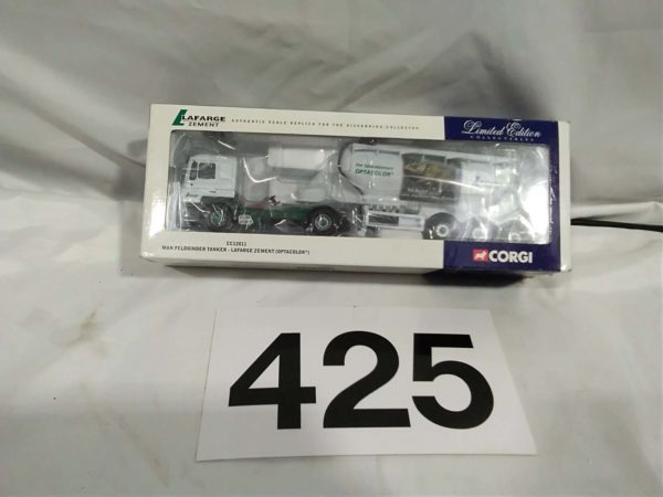 lot 425  Corgi Lafarge Zement limited edition tanker - Image 3