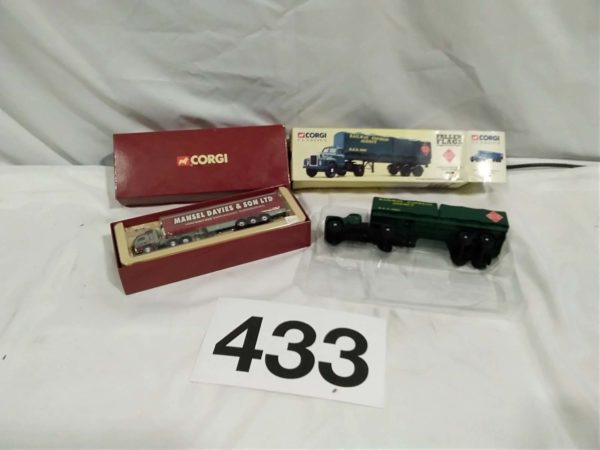 lot 433 2 boxed Corgi truck Fallen flags & Mansel Davies