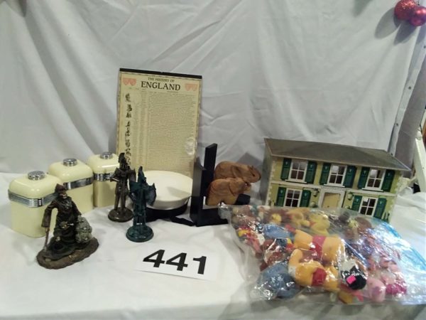 lot 441  job lot of vintage & miscellaneous items