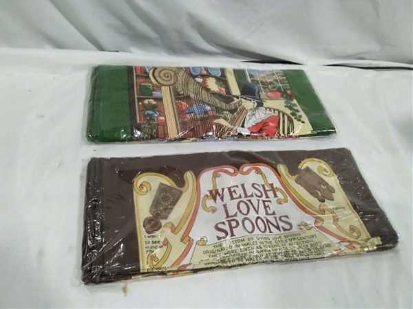 lot 444 2x packs of Welsh tea towels