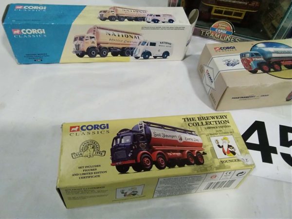 lot 457 Mixed Corgi vehicles - Image 3