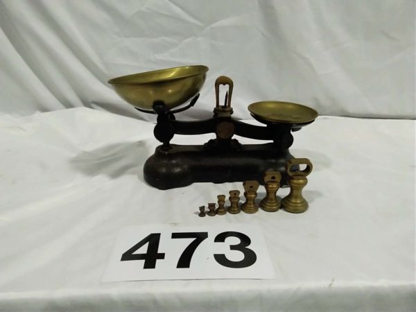 lot 473 vintage scales & weights - Image 2