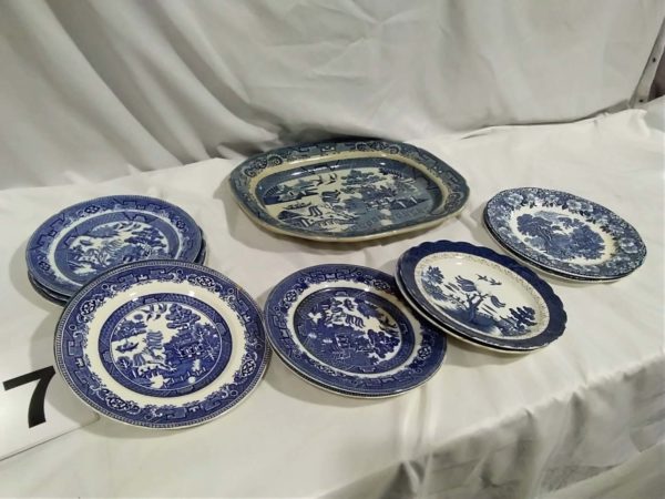 lot 476 mixed China inc blue & white plates - Image 5