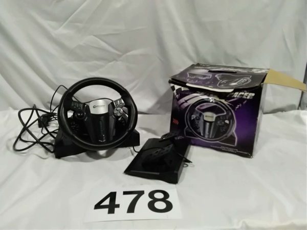 lot 478  light speed racer steering wheel & pedals - Image 2