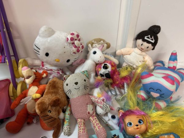 Lot 1001 BM – Childrens Teddies and Games - Image 4