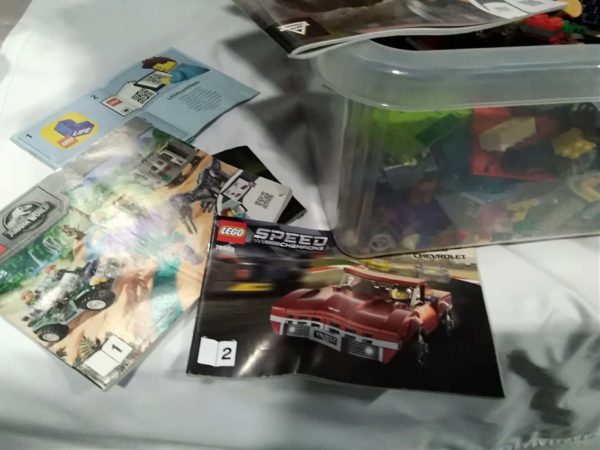 lot 492 approx 24 kilos of mixed lego & booklets - Image 13