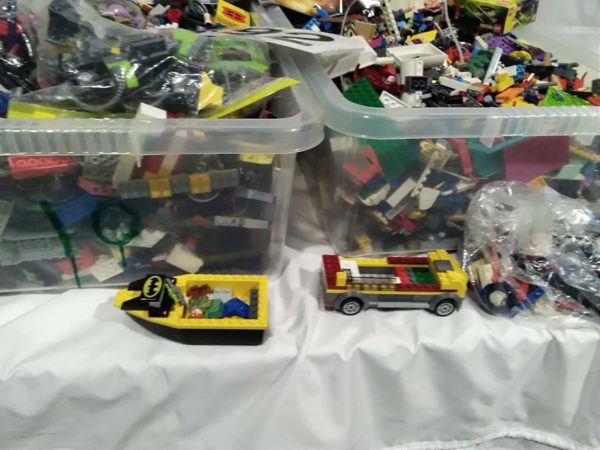 lot 492 approx 24 kilos of mixed lego & booklets - Image 12