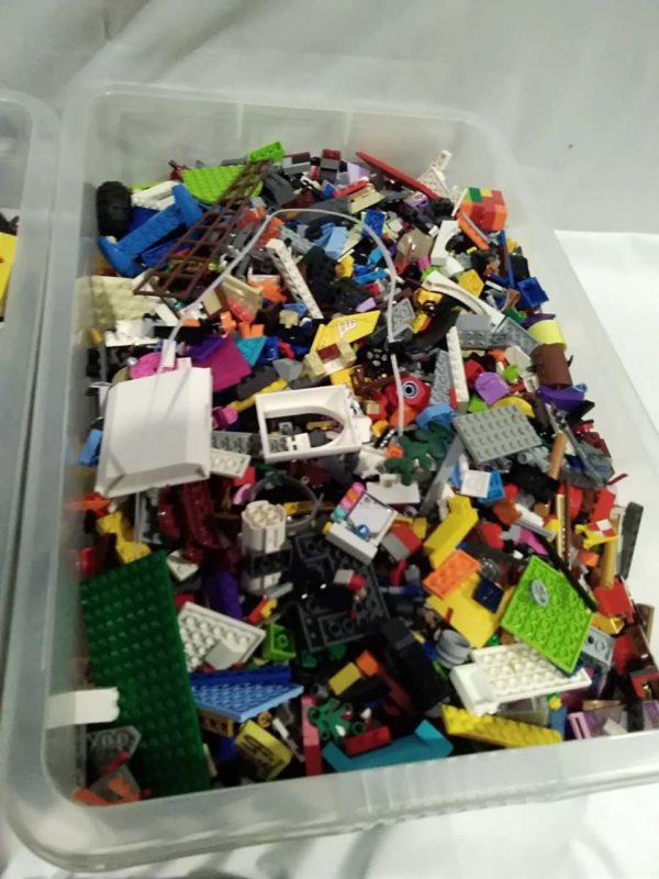 lot 492 approx 24 kilos of mixed lego & booklets - Image 5